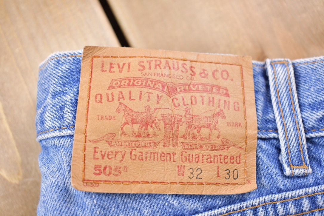 Vintage 1990s Levi's 505 Red Tab Light Wash Jeans Size 30 x 30.5 / Distressed Denim / Straight Leg Jeans / Vintage Levi's