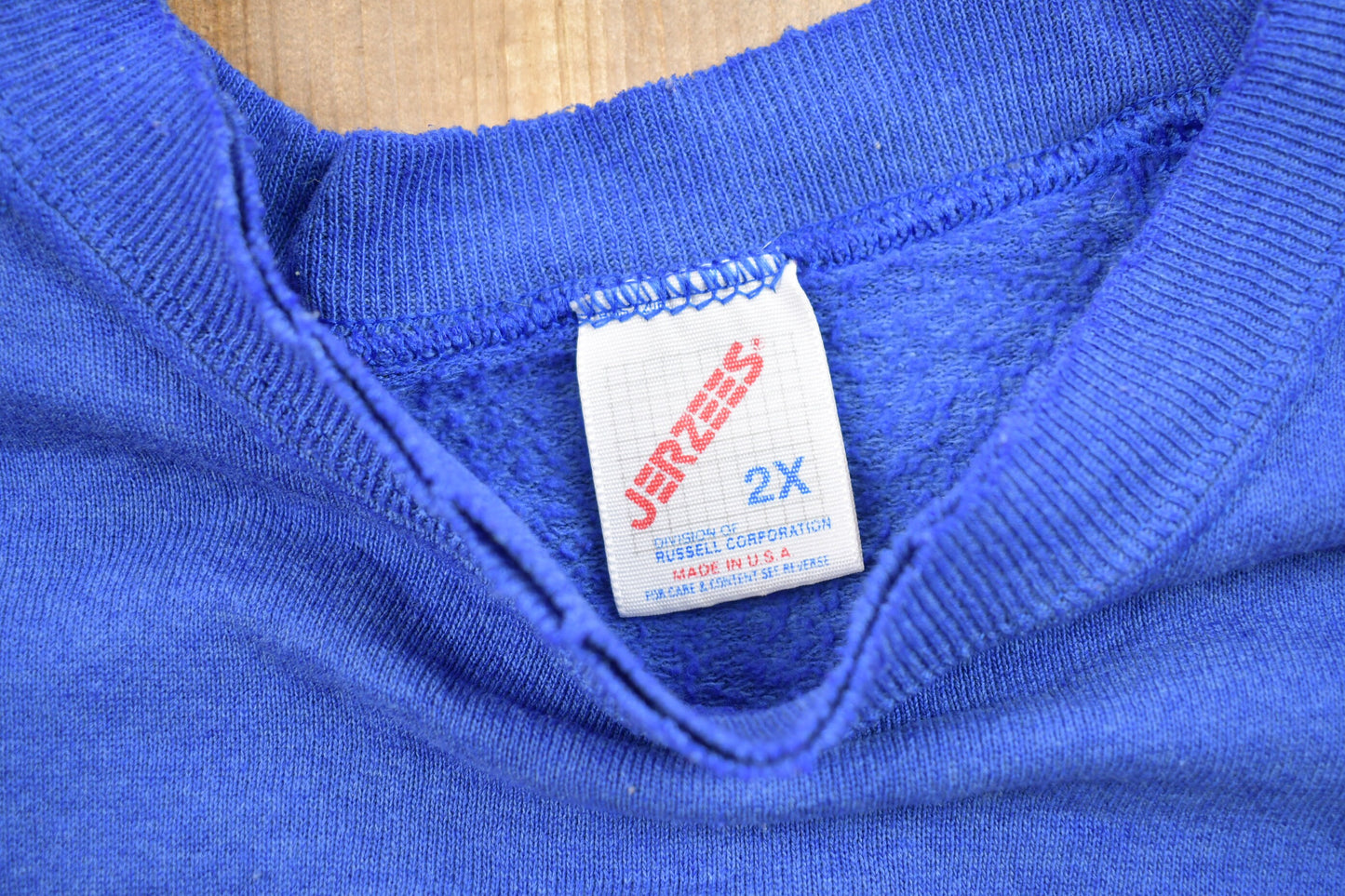 Vintage 1990s Blank Blue Crewneck Sweatshirt / 90s Crewneck / Made In USA / Essential / Streetwear / 90s Blank / Jerzees Crewneck