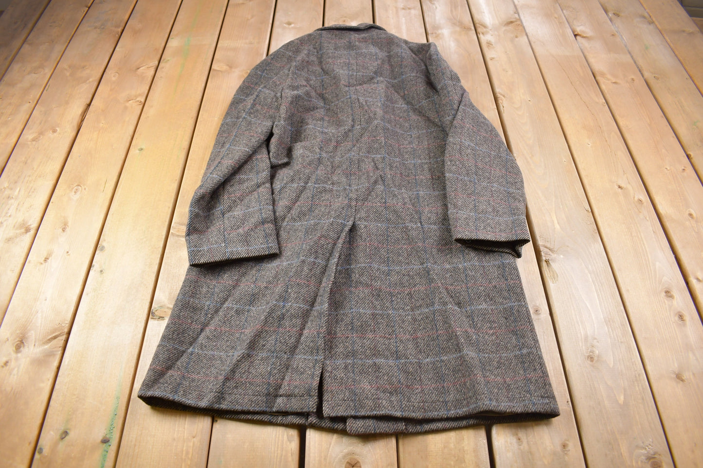 Vintage 1990s Grey Stripped Button Up Wool OverCoat / 1990s Overcoat / Vintage 1990s / Outerwear / Winter / Cozy Trench Coat