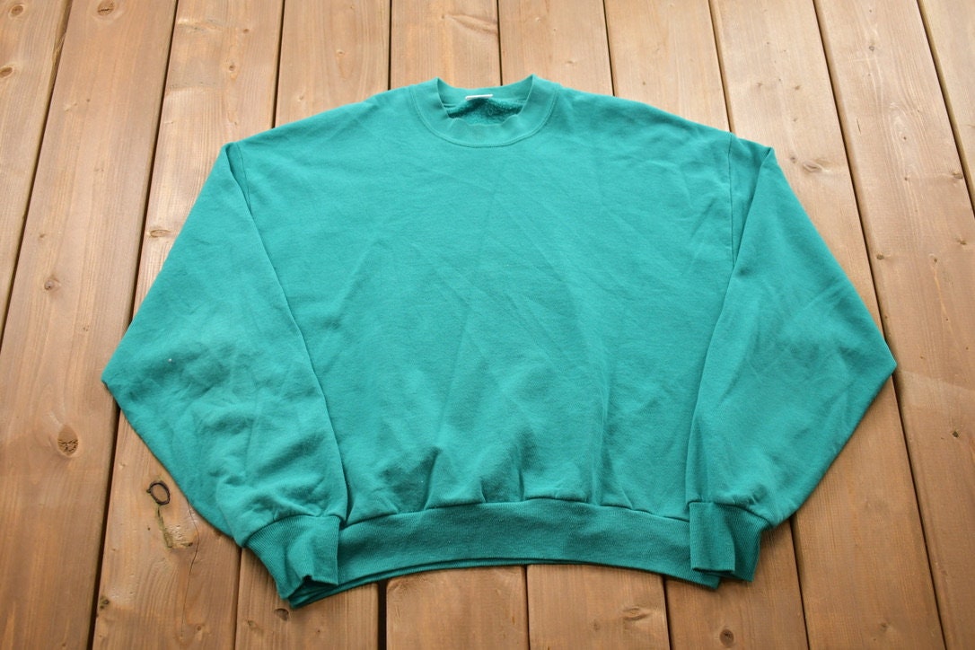 Vintage 1990s Turquoise Blank Crewneck Sweatshirt / 90s Crewneck / Made In USA / Essential / Streetwear / 90s Blank / Jerzees Crewneck