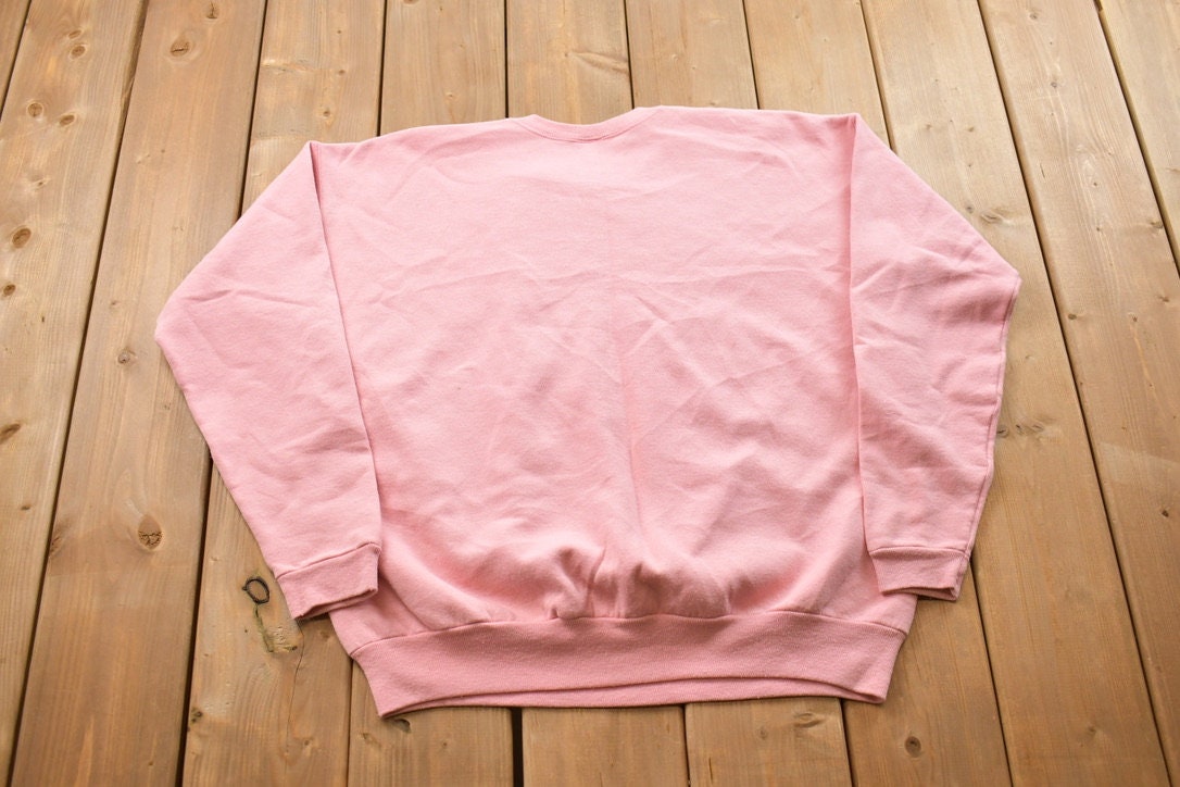 Vintage 1990s Blank Pink Crewneck Sweatshirt / 90s Crewneck / Made In USA / Essential / Streetwear / 90s Blank