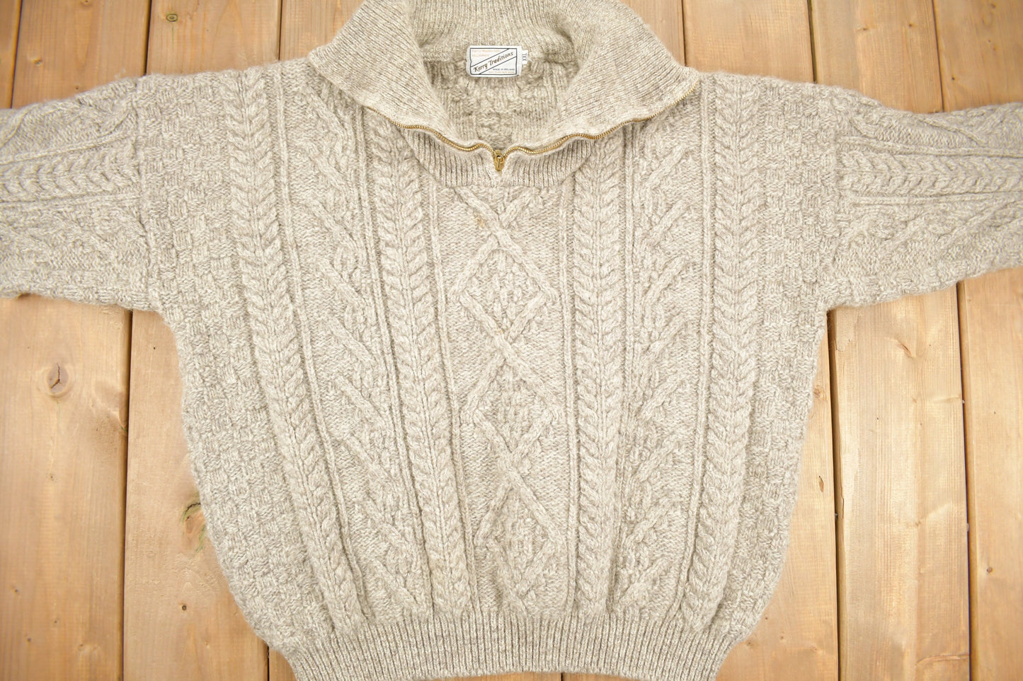 Vintage 1980s Kerry Wooden Mills 100% Wool Knit Sweater