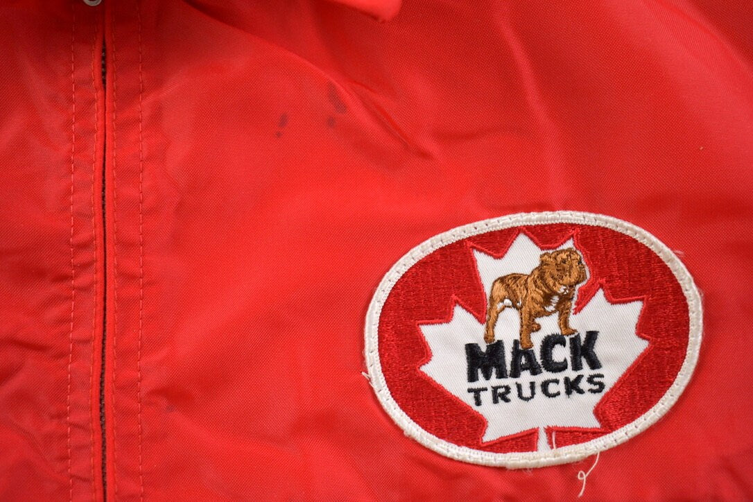 Vintage 1990s Mack Trucks Windbreaker Jacket