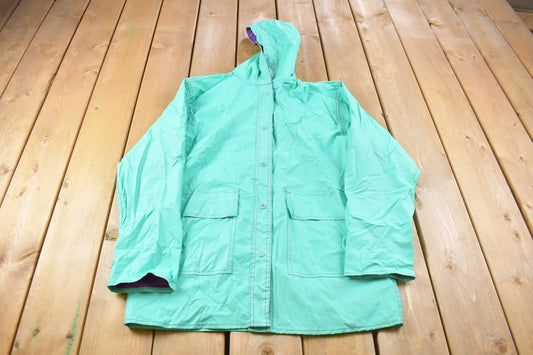 Vintage 1990s Woolrich Womens Blue Snap Button Raincoat / Windbreaker Style / 1990s / Spring Outerwear / Outdoor Wear