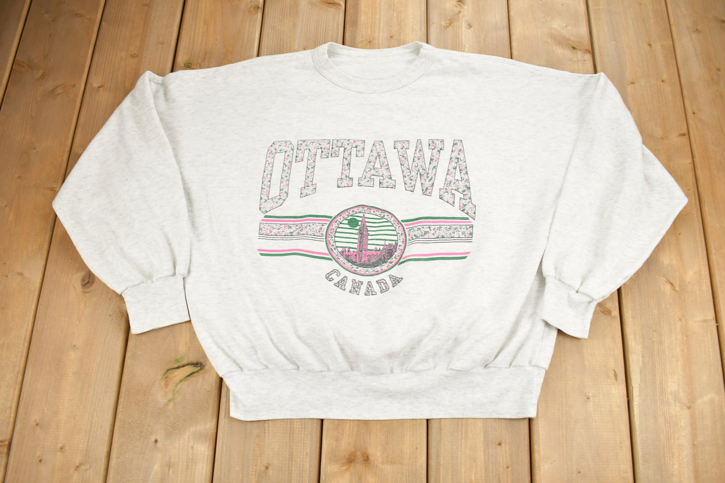 Vintage 1990s Ottawa Canada Graphic Crewneck Sweatshirt