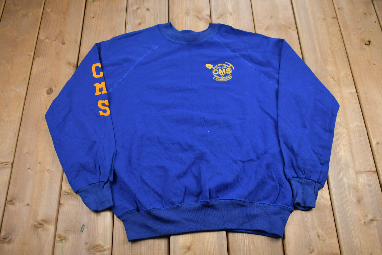 Vintage 1990s Wayne County Crum Mountaineers Crewneck Sweatshirt