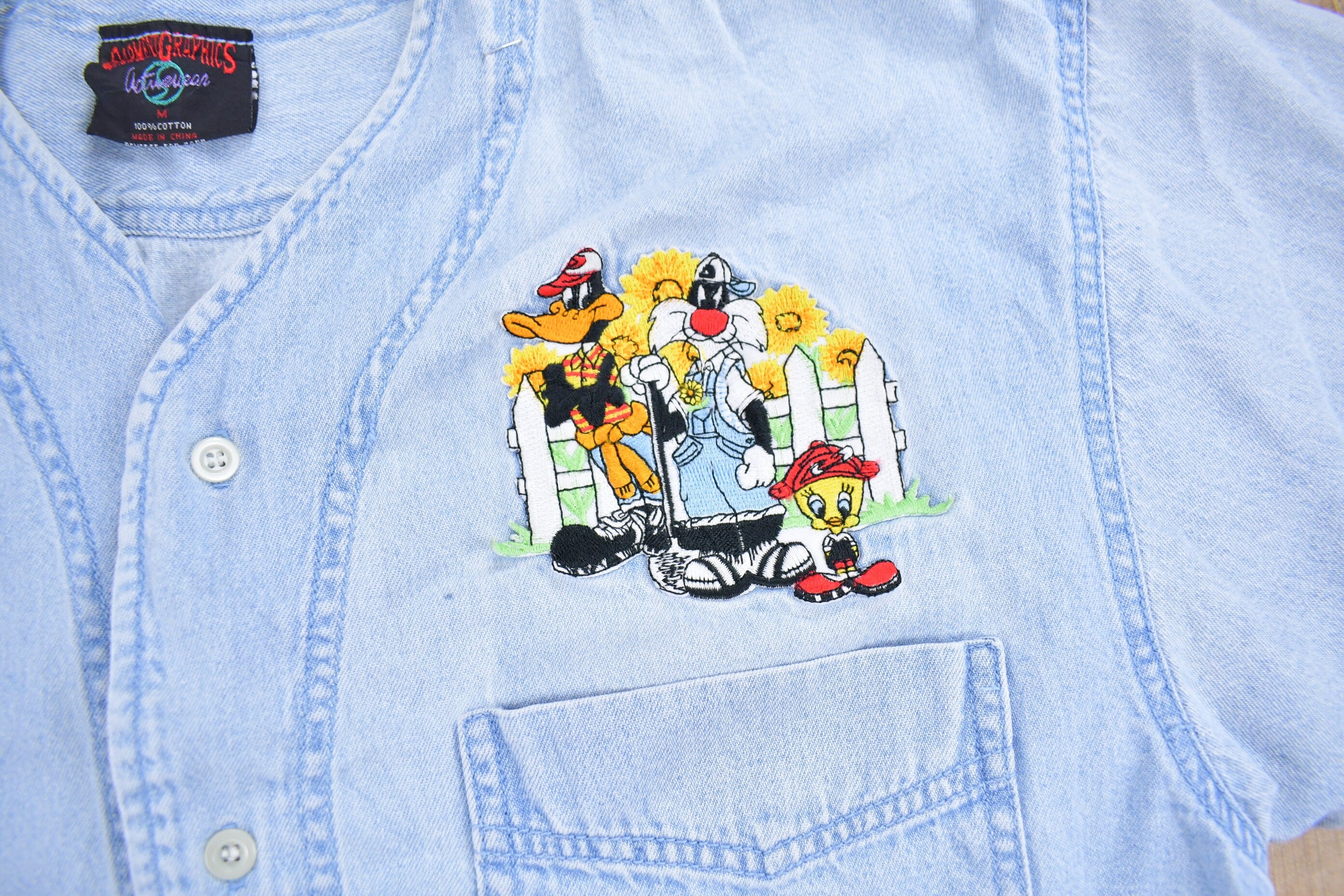 Vintage 1990s Looney Tunes Embroidered Button Up Denim Shirt