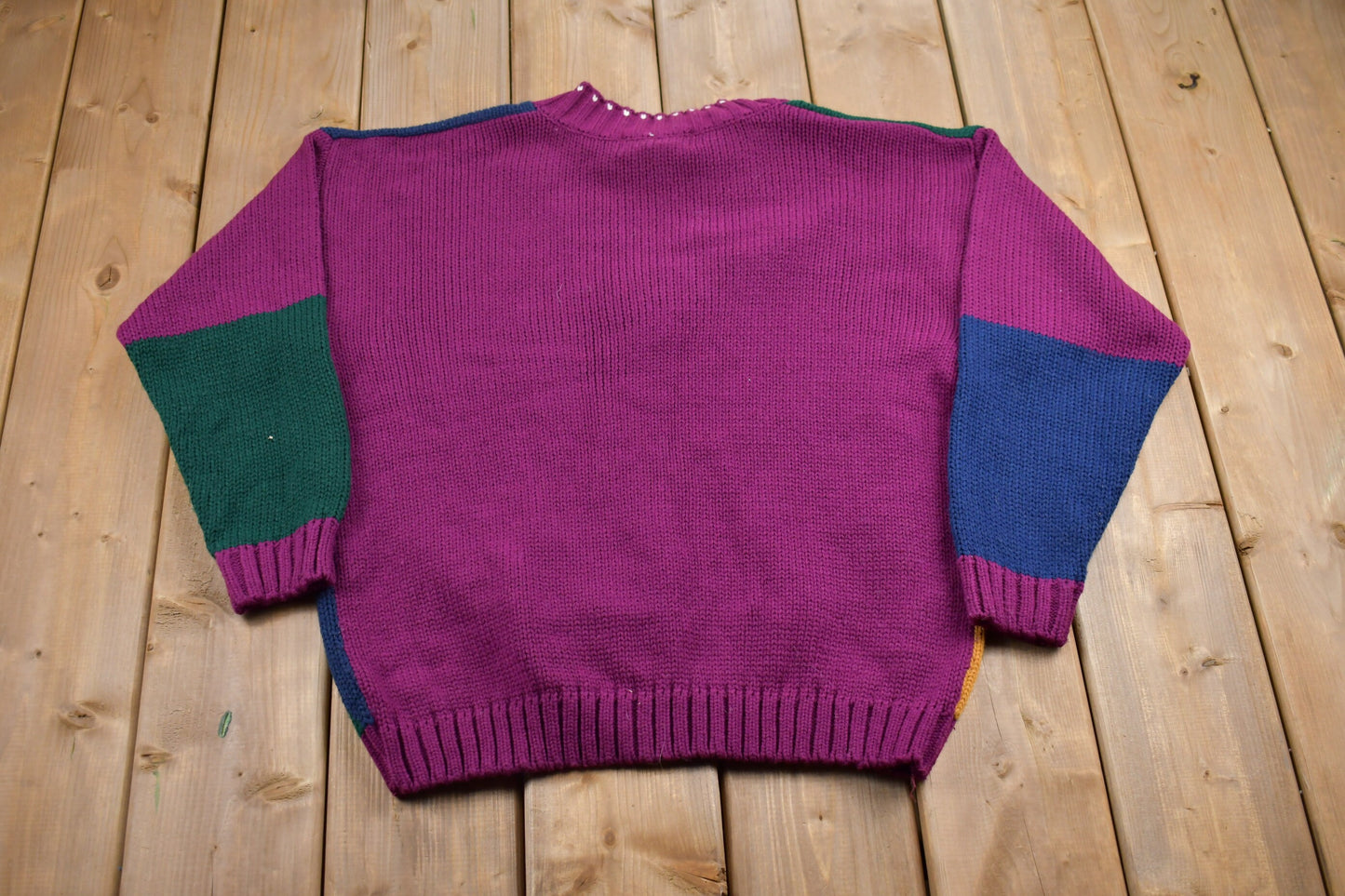 Vintage 1990s Gina Peters 100% Acrylic Knit Sweater