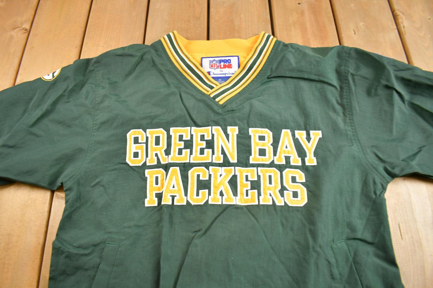 Vintage 1990s Green Bay Packers NFL Pro Line Champion Windbreaker Jacket