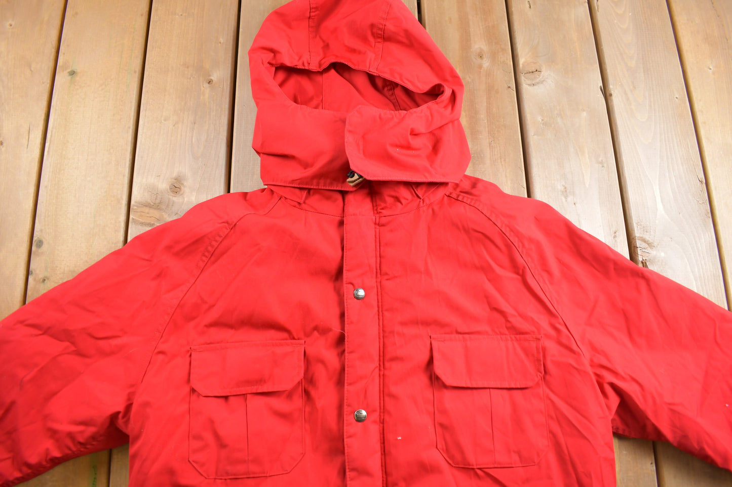 Vintage 1990s Woolrich hooded Winter Jacket / Red Jacket / Vintage Woolrich / Made In USA / Puffer Jacket