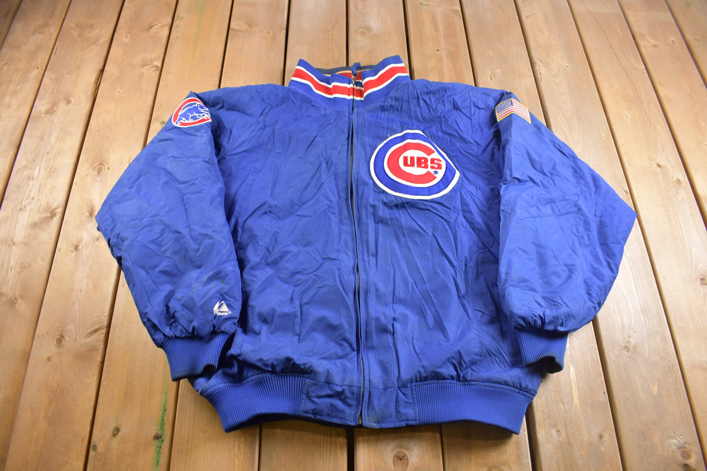 Vintage 1990s Chicago Cubs MLB Majestic Windbreaker Baseball Sportswear / Outerwear Jacket / Streetwear / Embroidered / Patchwork