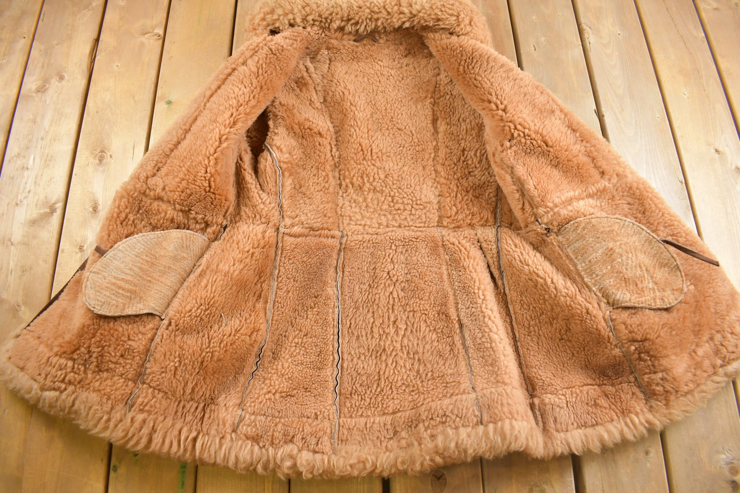 Vintage 1960s Shearling Leather Jacket / Button Up Shearling Coat / True Vintage / Vintage Fur Jacket / Suede / Two Tone