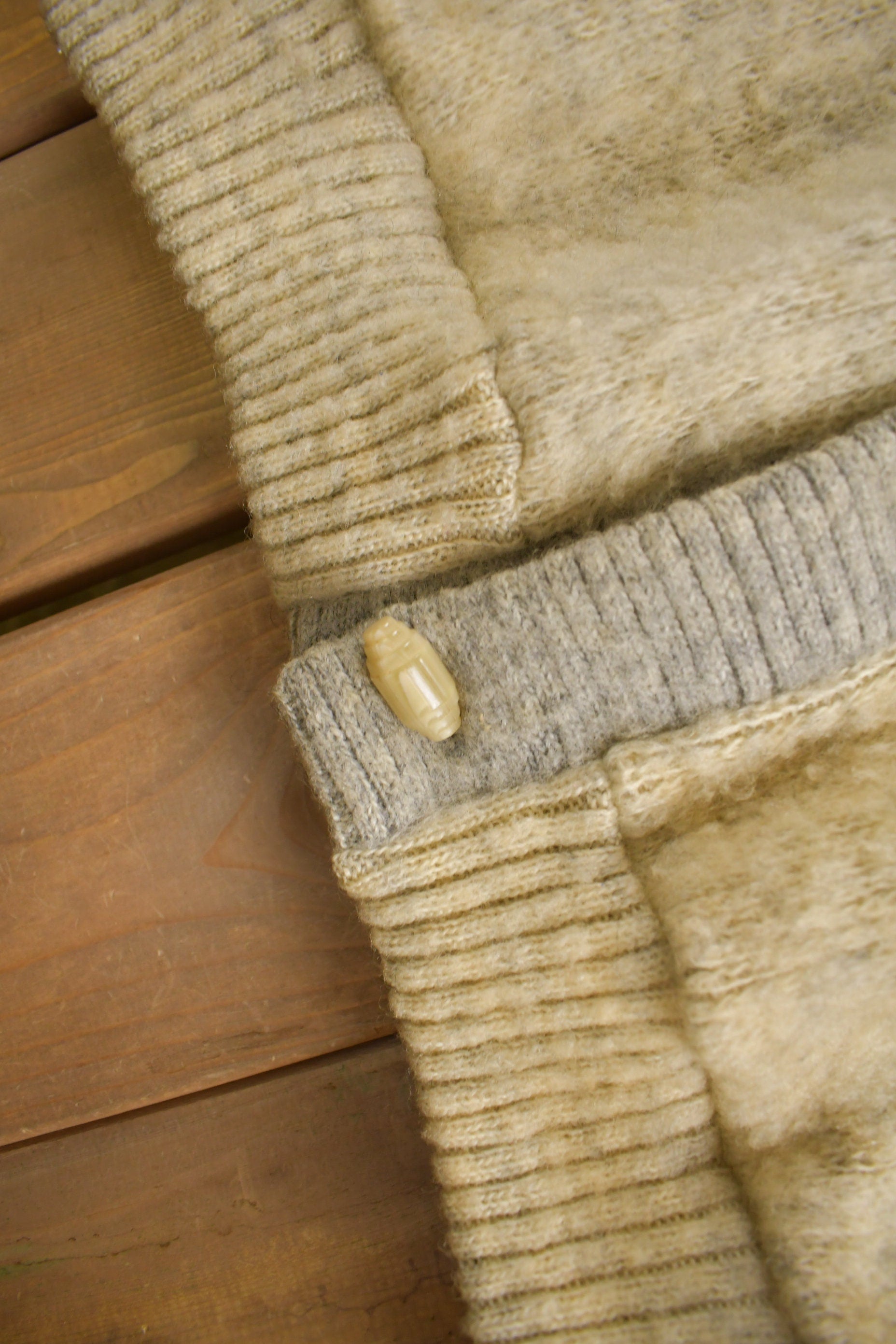 Vintage 1970s Tundra 100% Wool Knit Shawl Collar Jacket