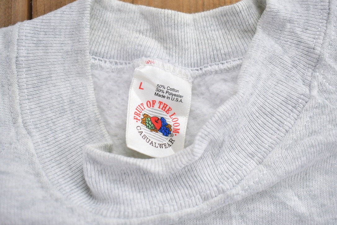 Vintage 1980s Blank Raglan Crewneck Sweatshirt / 80s Crewneck / Made In USA / Essential / Streetwear / 80s