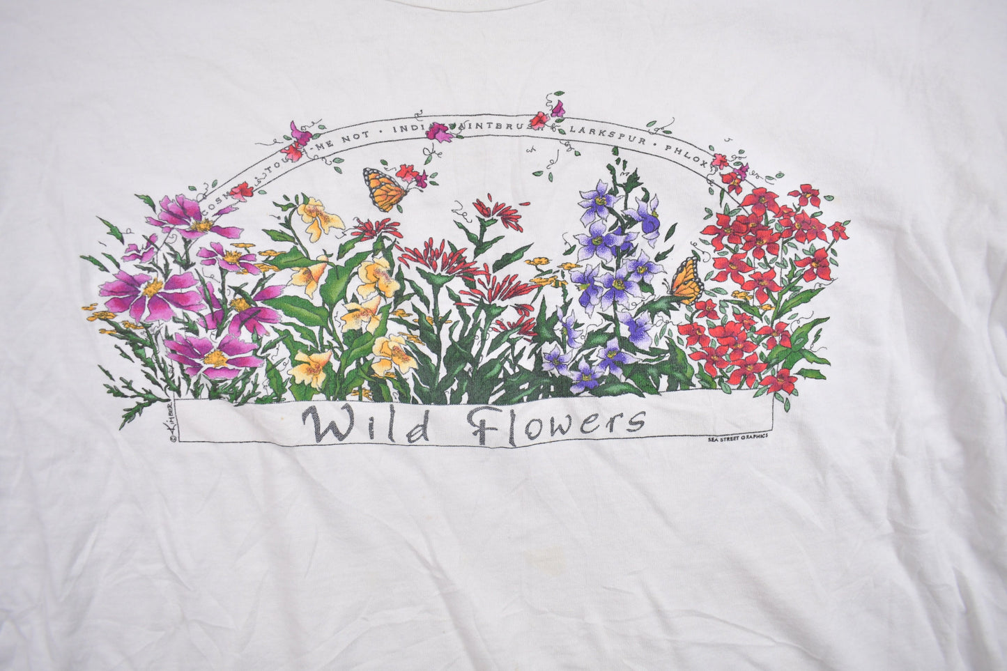 Vintage Wild Flowers 1990s Graphic T Shirt / Vintage T Shirt / Streetwear / Graphic Tee / Made In USA