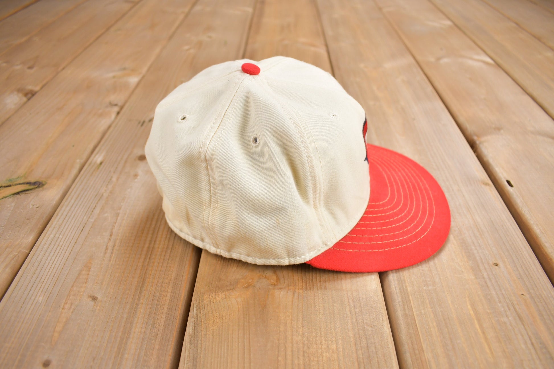 Vintage 1980s Cincinnati Reds MLB Anco Fitted Hat Size 7 / 80s Sports –  LOST BOYS VINTAGE