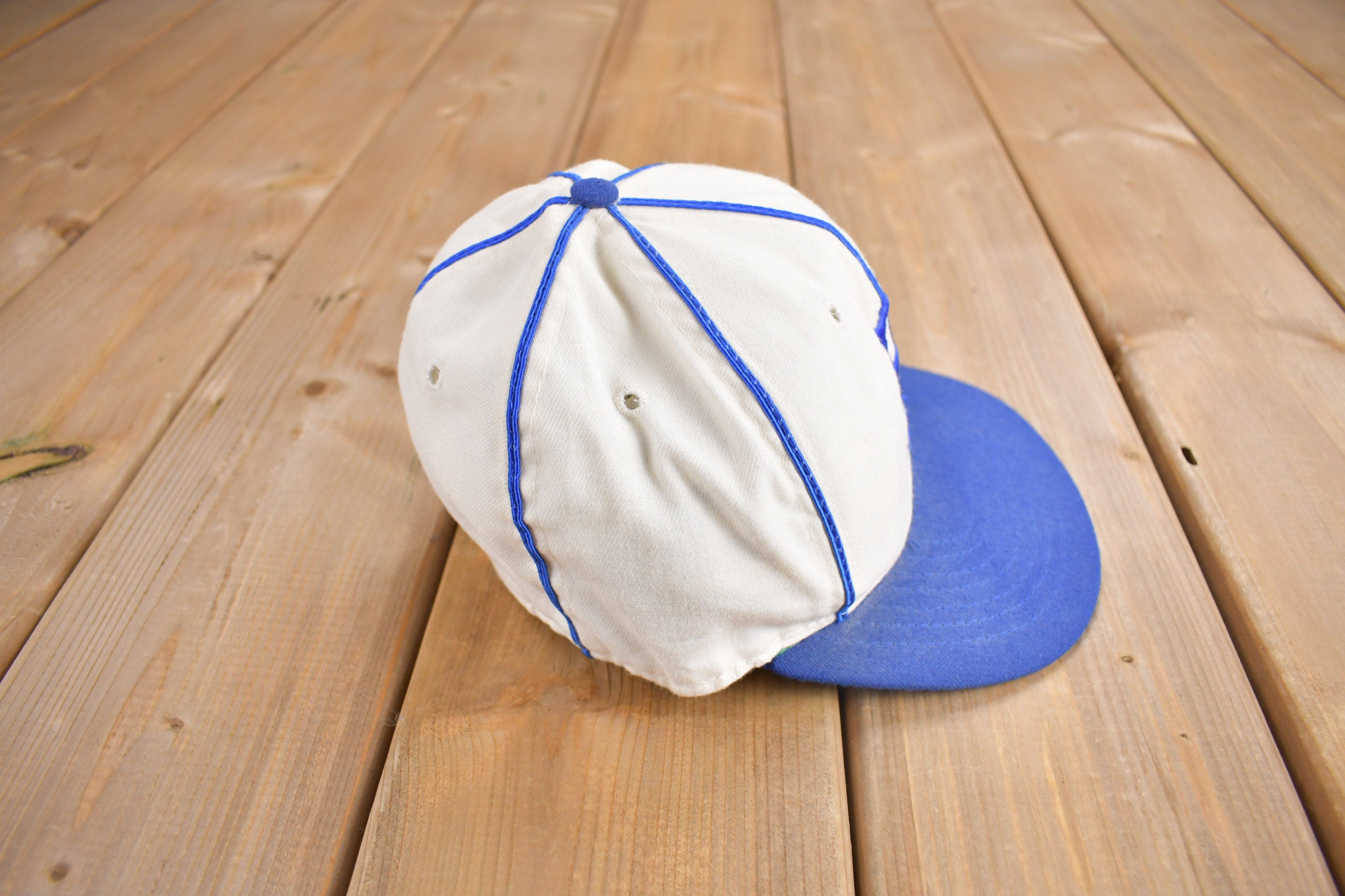 Vintage 1970s Brooklyn Dodgers MLB l Fitted Hat Size 7
