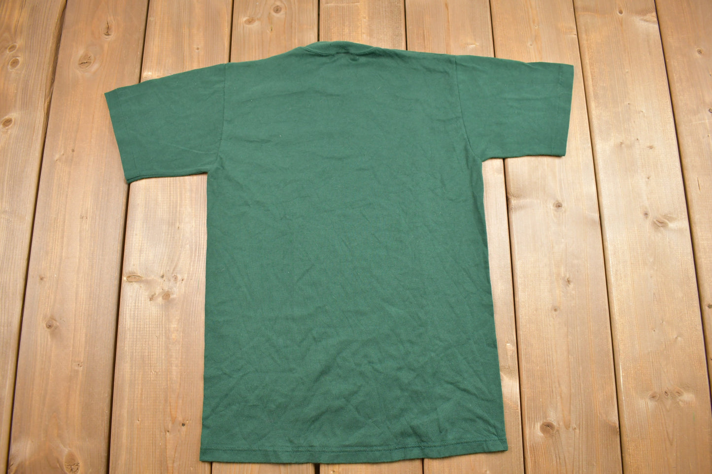 Vintage 1990s Green Blank T Shirt / Vintage T Shirt / Streetwear / Blank Tee / Made In USA