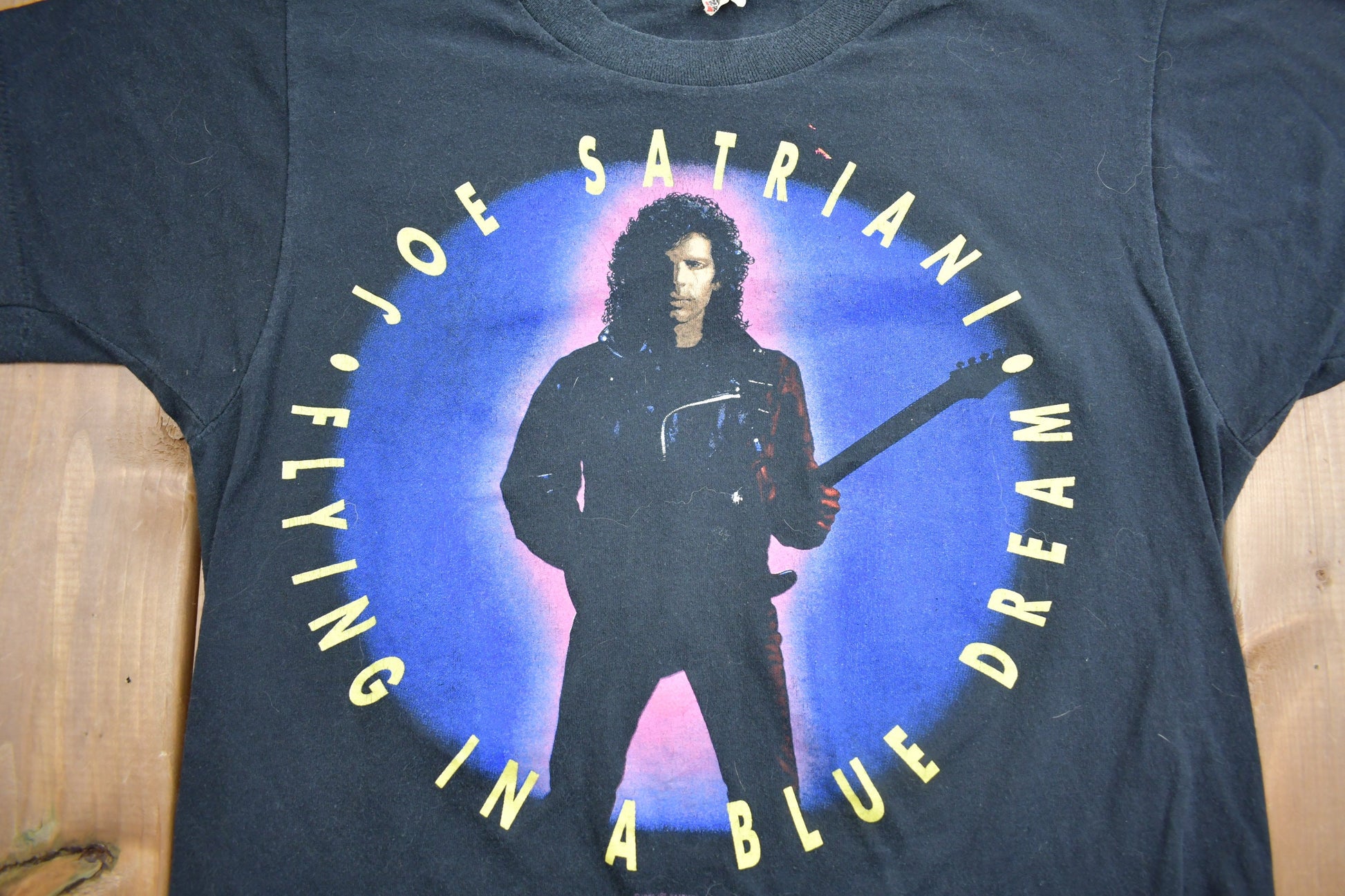 Vintage 1990 Joe Satriani Flying In A Blue Dream Tour Band T-shirt