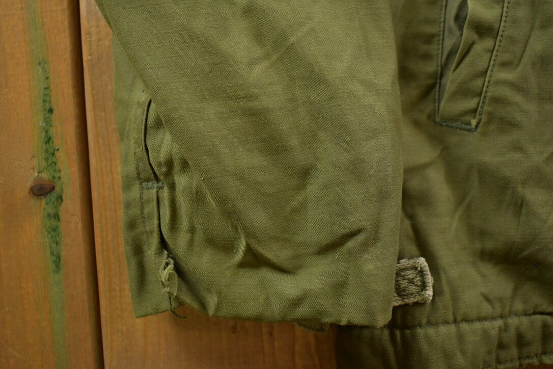 1960s Vintage Military / Button Up Jacket / US Army Green / Vintage Army / Streetwear Fashion / Army Jacket