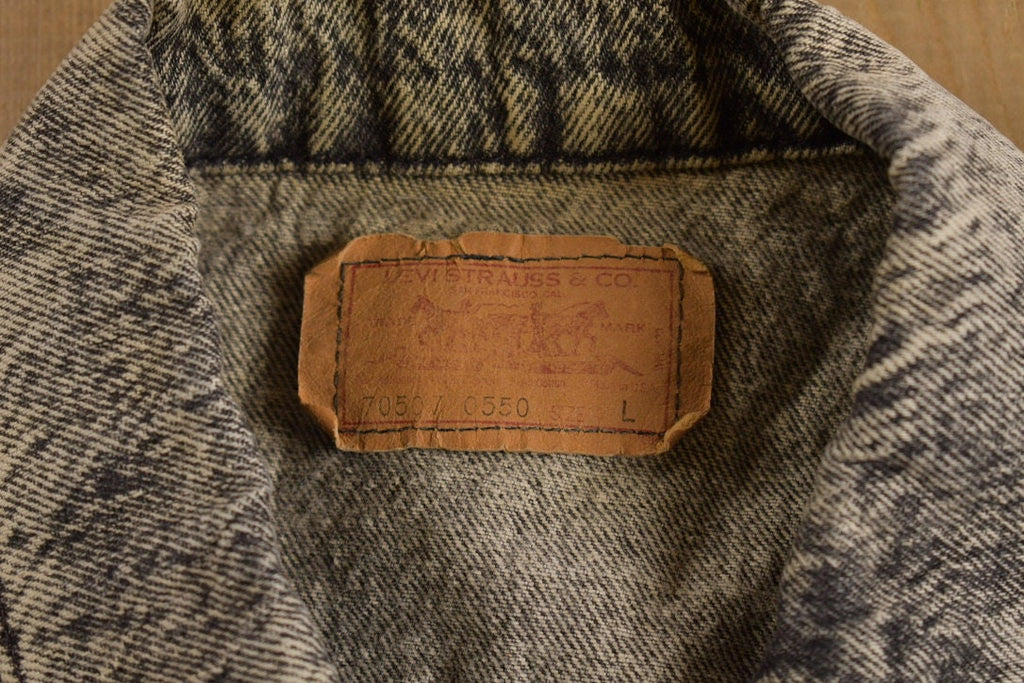 Vintage 1990s Levis Denim Jean Jacket