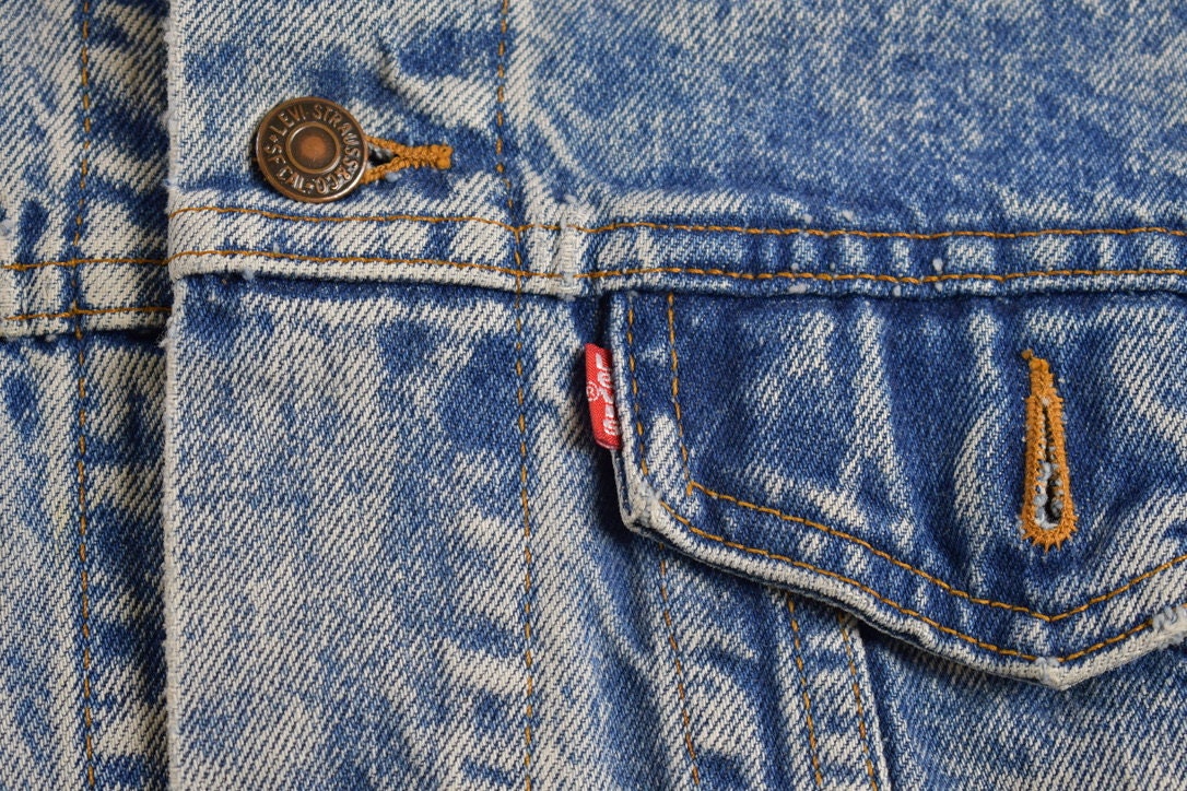 Vintage 1990s Levis Denim Jean Jacket