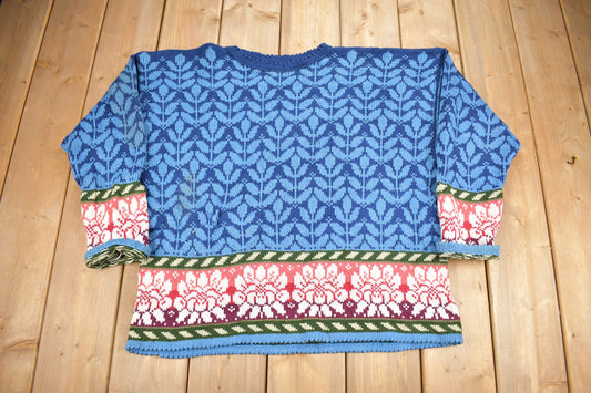 Vintage 1990s Flower Theme Knit Crewneck Sweater