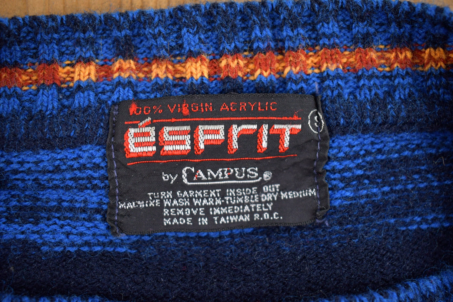 Vintage 1990s Esprit 100% Acrylic Knit Aztec Theme Sweater