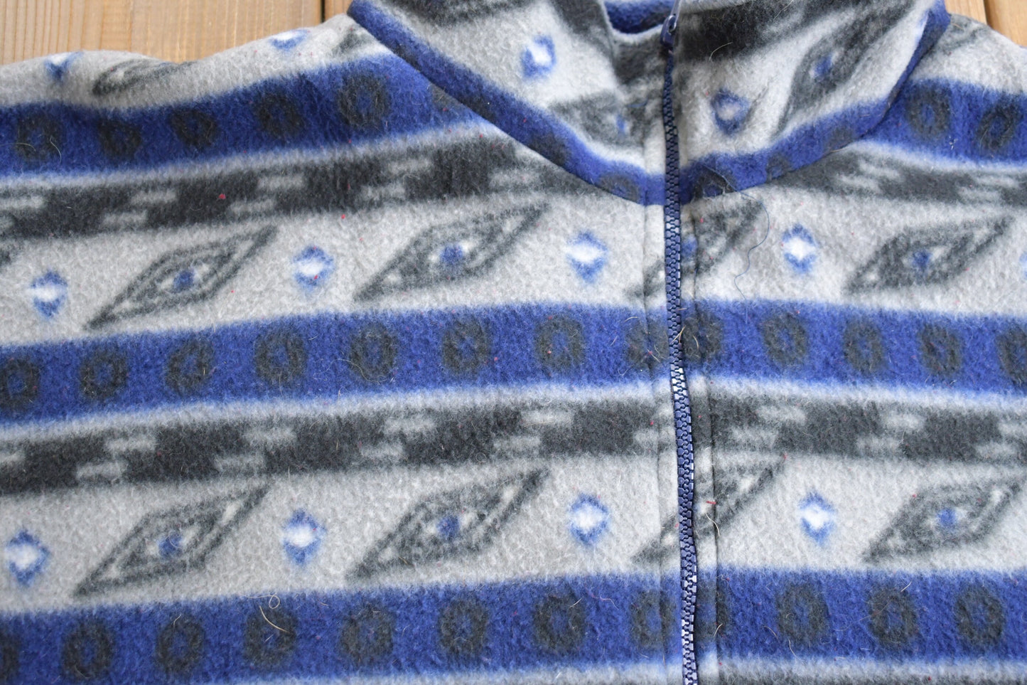 Vintage 1990s Fieldmaster Abstract Fleece Zip Up Sweater