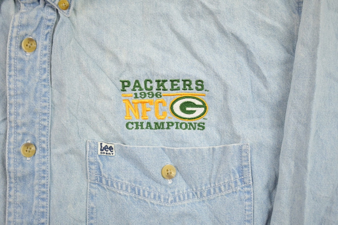 Vintage 1996 Packers Button Up Shirt / 1990s Button Up / Vintage Flannel / Basic Button Up / Championships / NFC / NFL / 90s