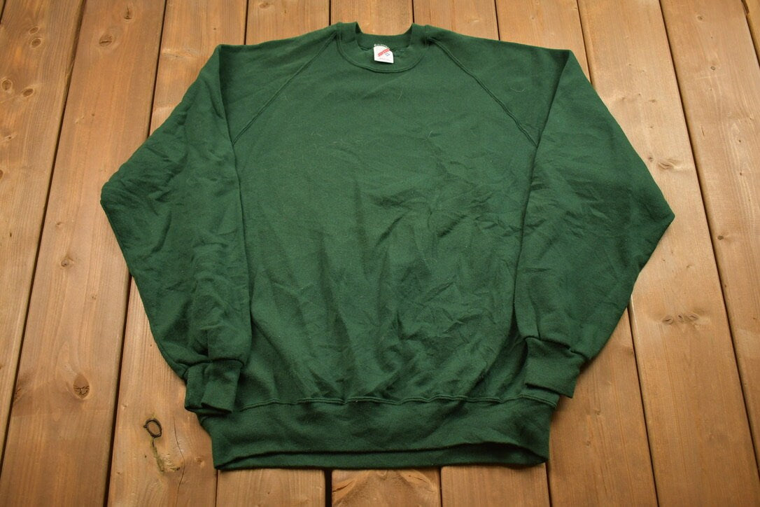 Vintage 1990s Blank Crewneck Sweatshirt / 90s Crewneck / Made In USA / Essential / Faded / Streetwear / 90s