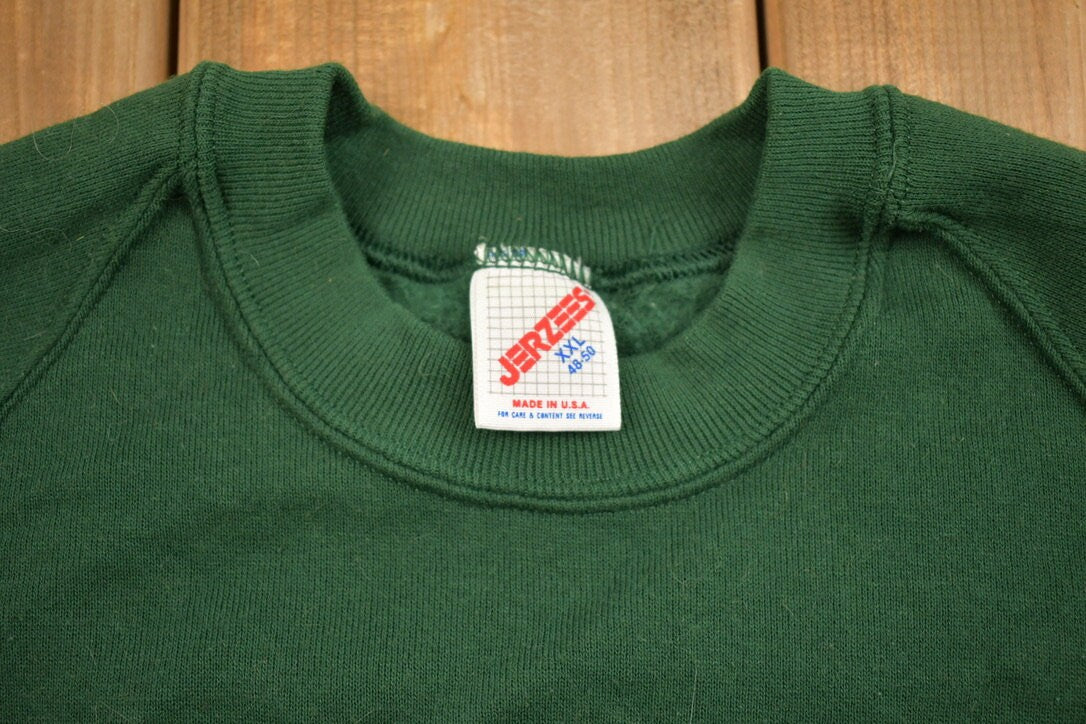 Vintage 1990s Blank Crewneck Sweatshirt / 90s Crewneck / Made In USA / Essential / Faded / Streetwear / 90s