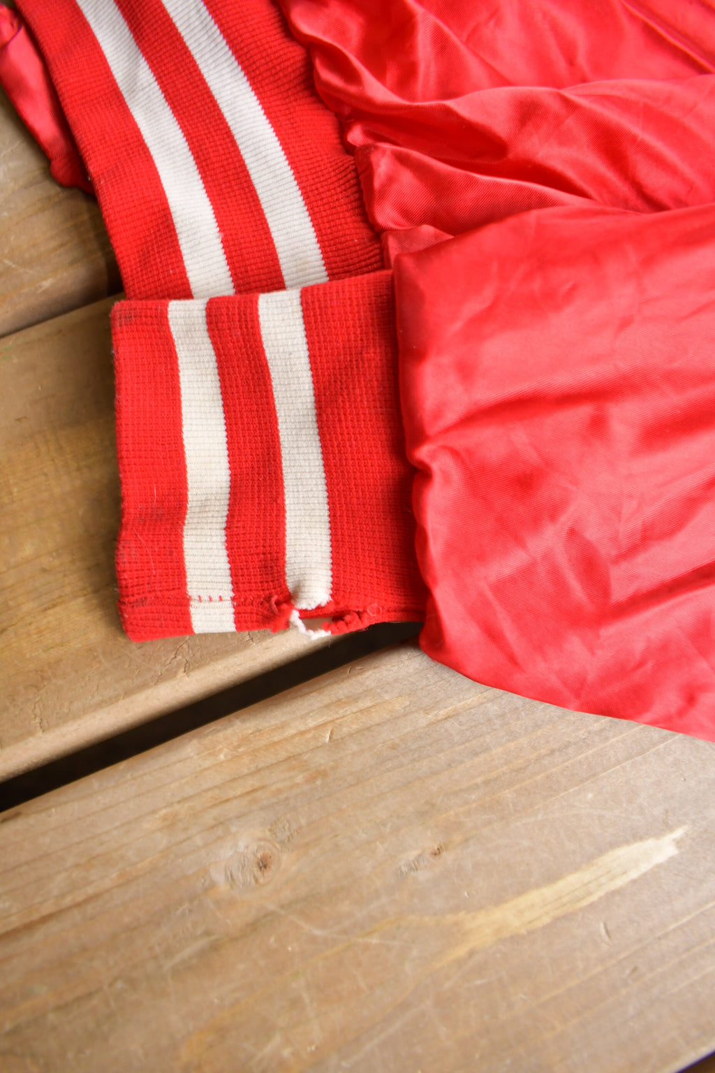 Vintage 1980s Worthington Embroidered Satin Jacket