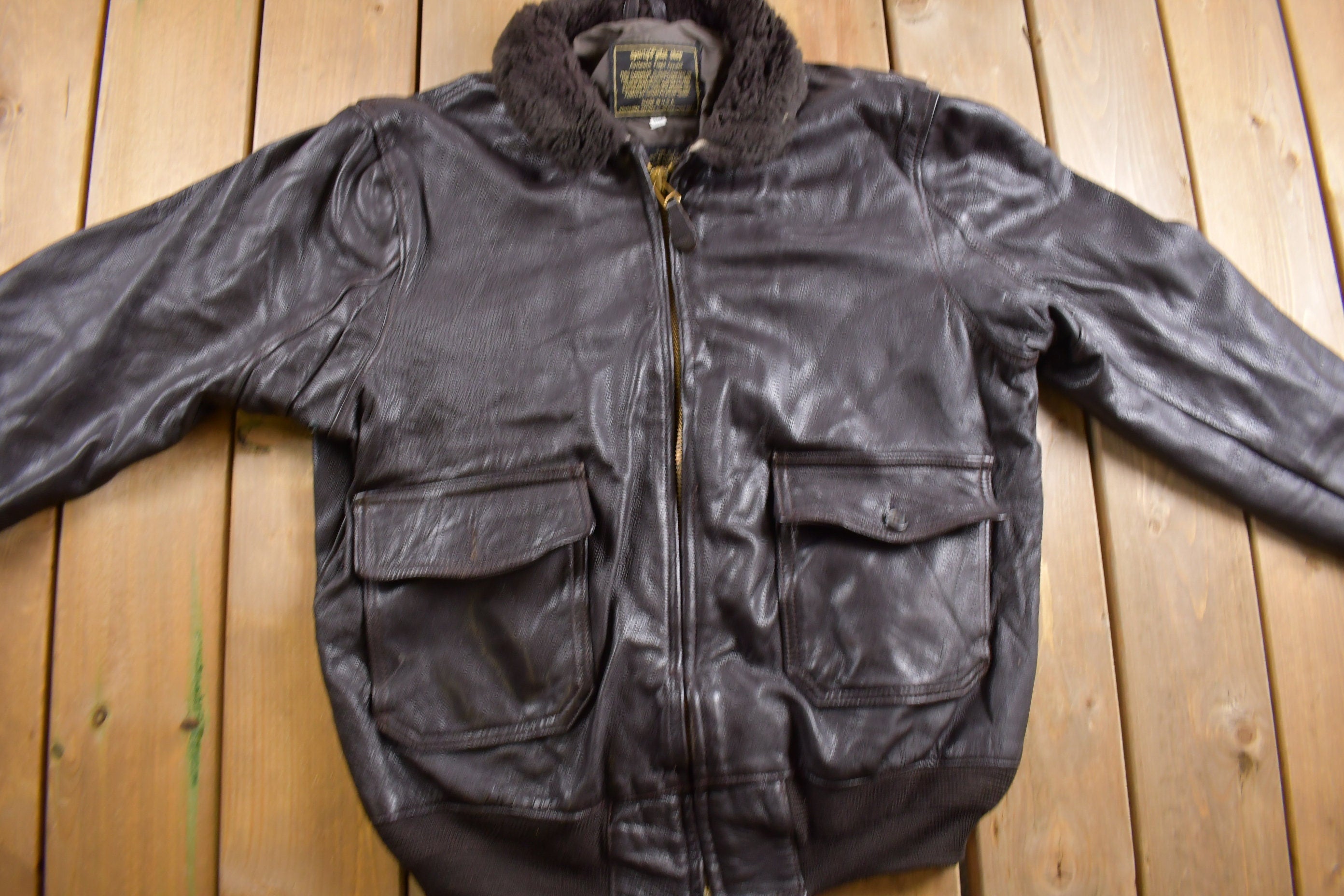 Vintage 1980s Type G-1 Leather Flight Jacket / US Government / Made In USA  / Genuine Leather / Sporty's Pilot Shop / Size 44L