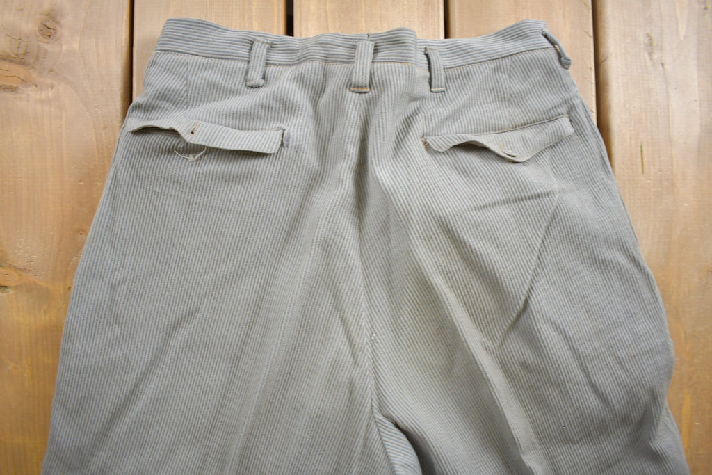 Vintage 1960s Frost Grey Pleated Corduroy Trousers Size 28 x 32