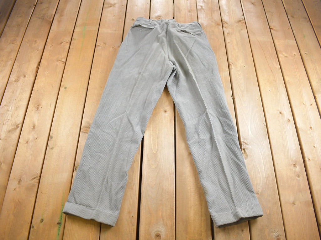 Vintage 1960s Frost Grey Pleated Corduroy Trousers Size 28 x 32