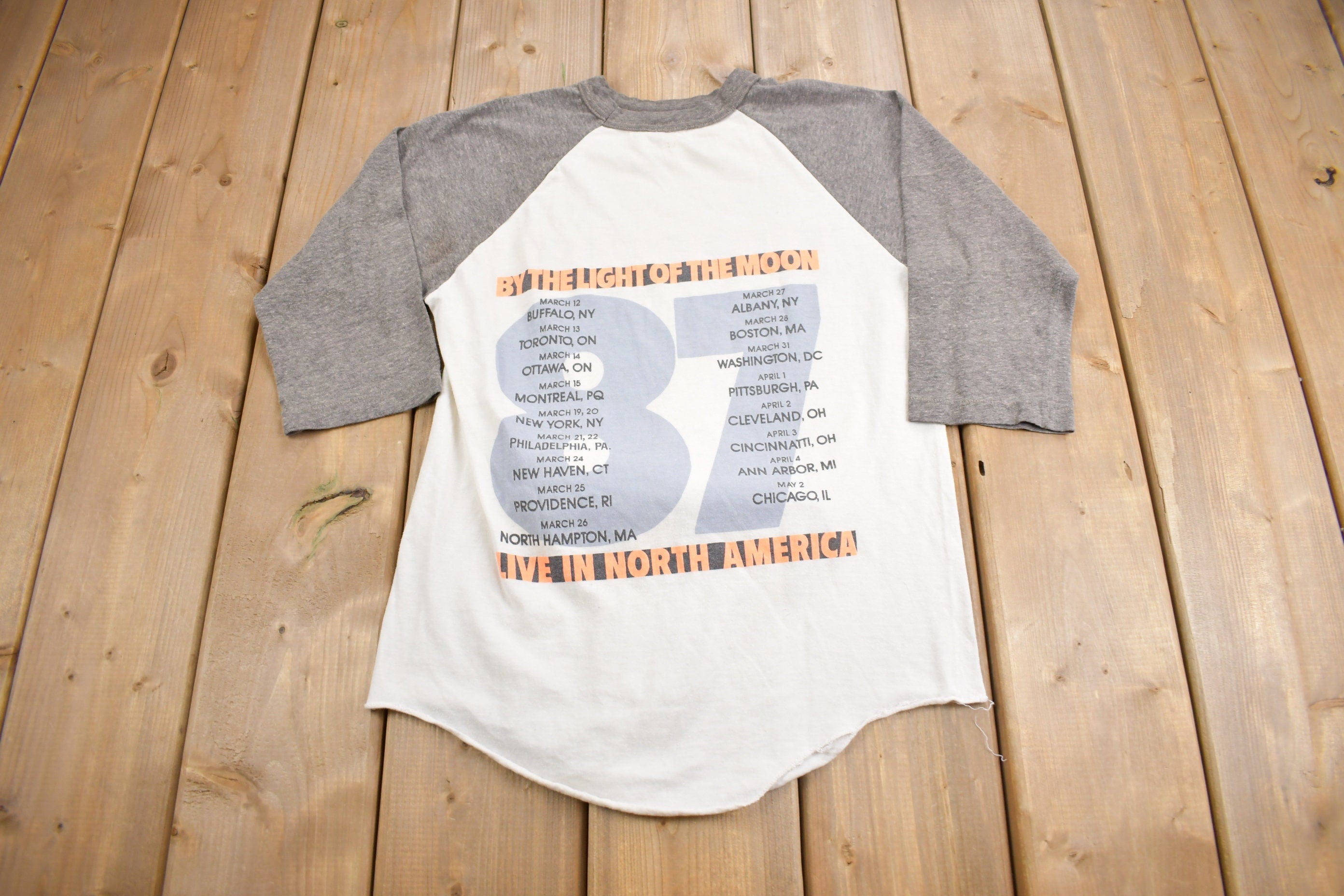 Vintage 1987 Los Lobos By The Light Of The Moon Tour Band T-Shirt