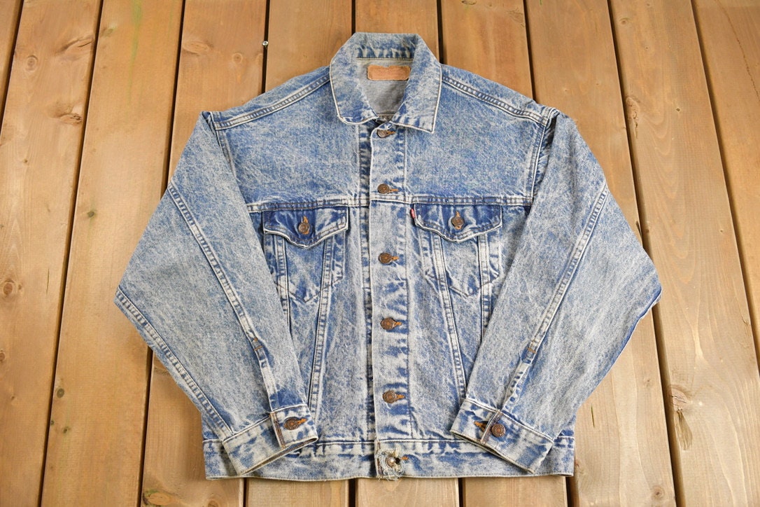 Vintage 1990s Levis Denim Jean Jacket