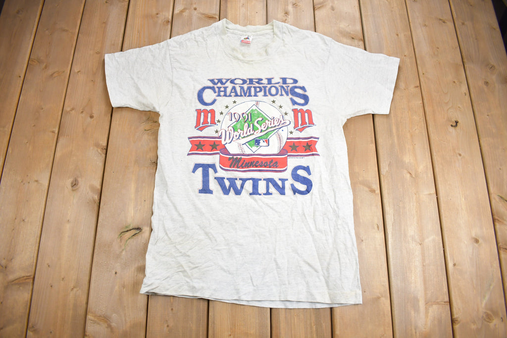 Vintage 1991 Minnesota Twins MLB World Champions Graphic T-Shirt