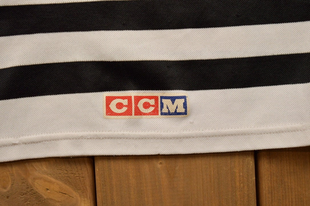 Vintage 1990s Chicago Blackhawks CCM NHL Hockey Jersey