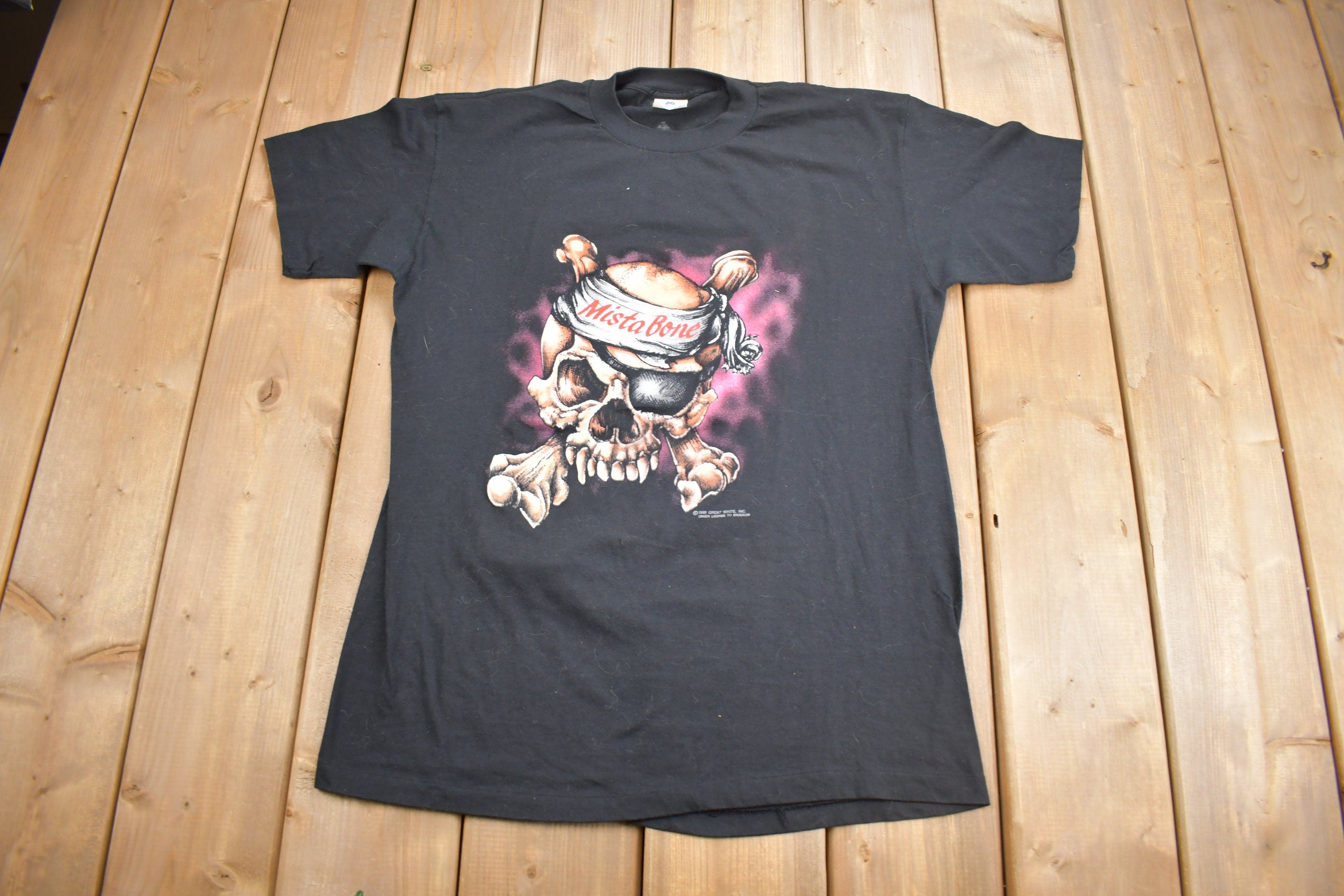 Vintage 1989 Great White Mist Bone Tour Band T-shirt