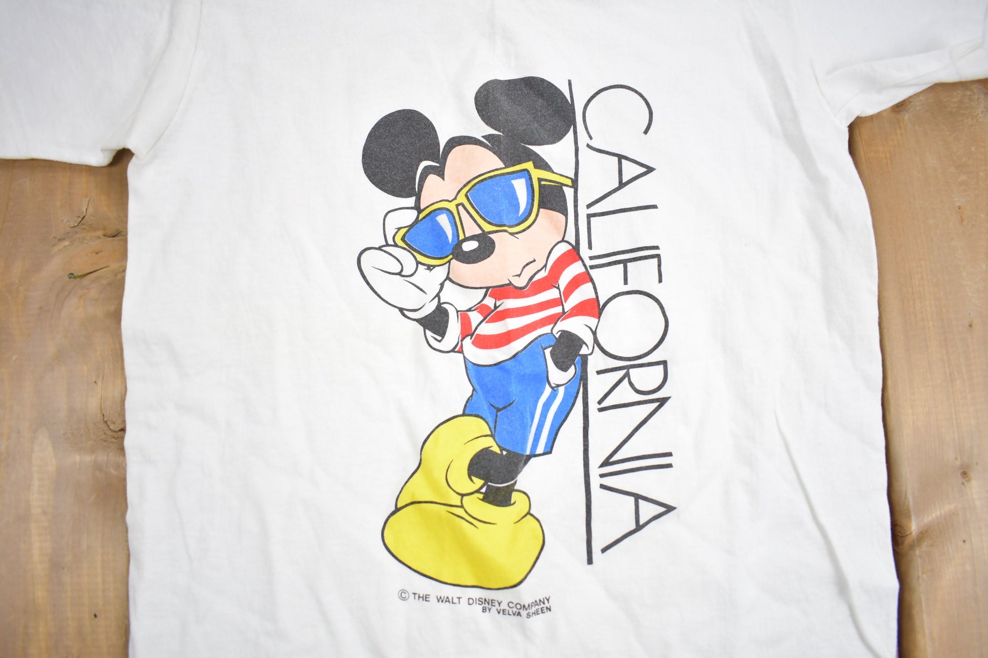 Vintage 1980s Mickey Mouse California Cartoon T-Shirt