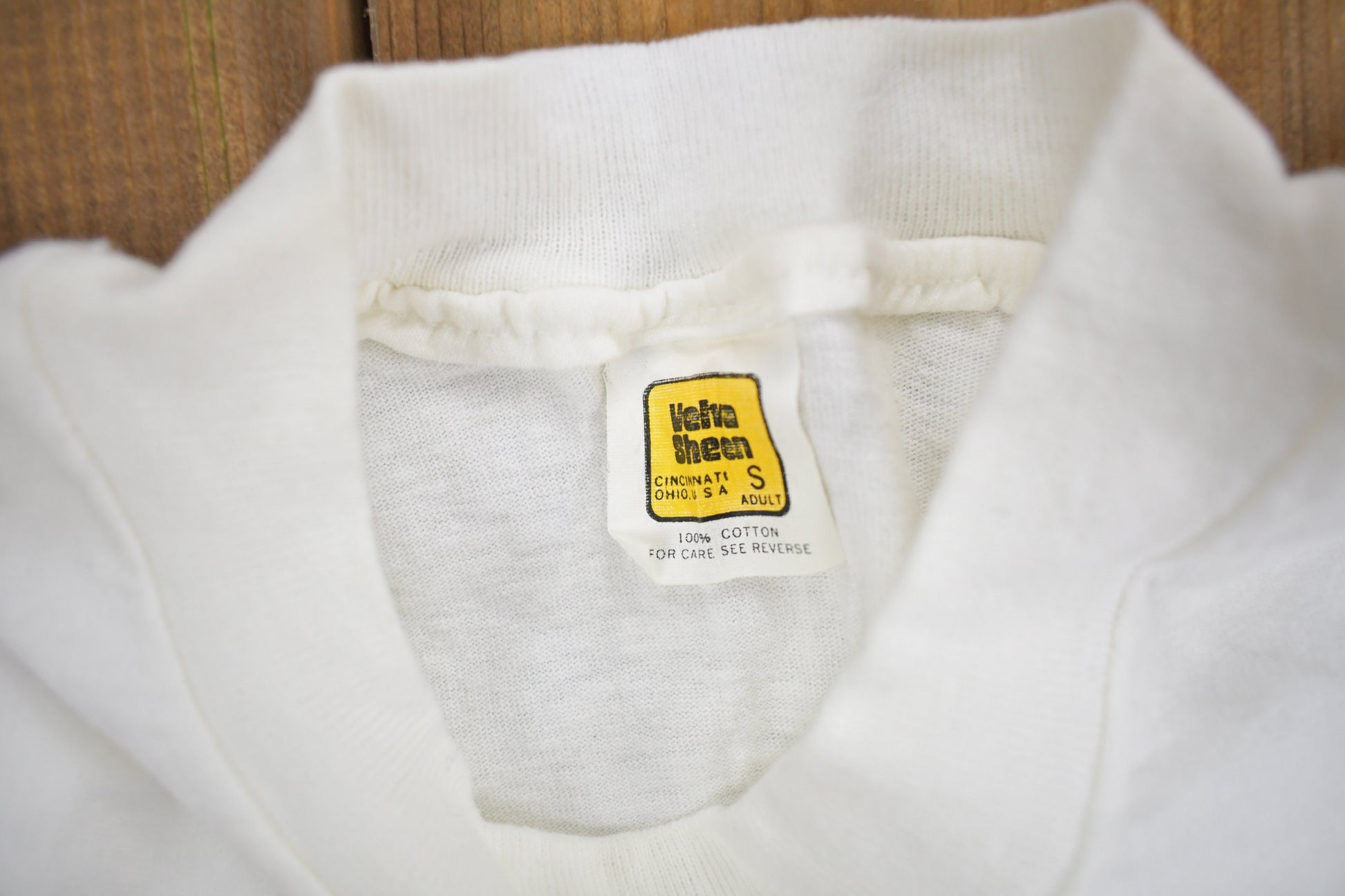 Vintage 1980s Mickey Mouse California Cartoon T-Shirt