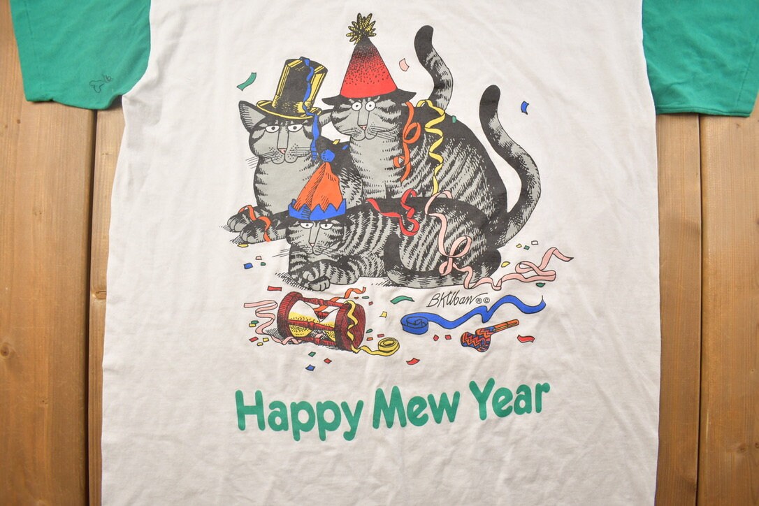 Vintage 90's Happy Mew Year Cute Animal T-Shirt / Nature / Cute Animals / Made In USA / Single Stitch / Streetwear /