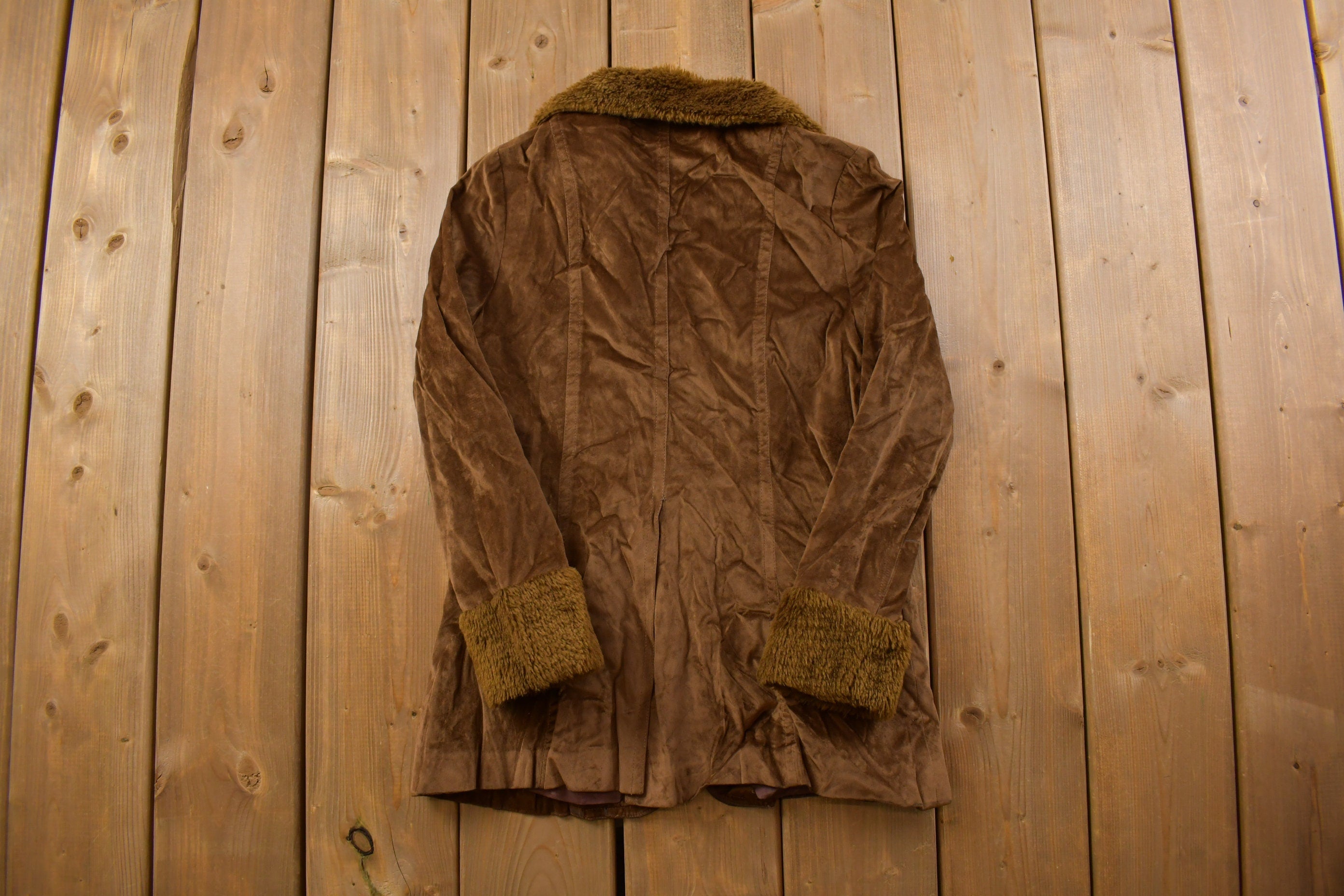 Vintage 1970s Chuan DYI Fur Collar Zip Up Jacket