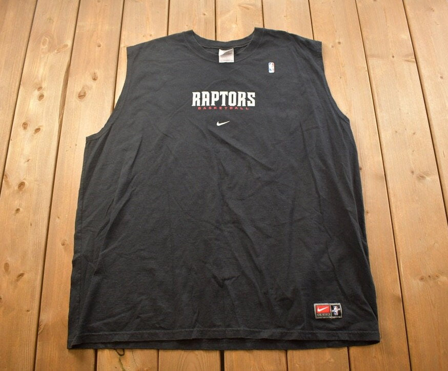 Vintage 2000s Toronto Raptors NBA Graphic Tank Top