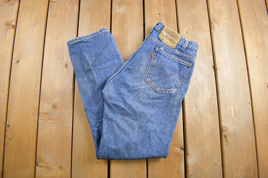 Vintage 1980s Levi's 505 Orange Tab Jeans Size 32 x 29 / Blue / Mid Wash / Vintage Denim  / Made In USA / 80s Levi's / Straight Cut