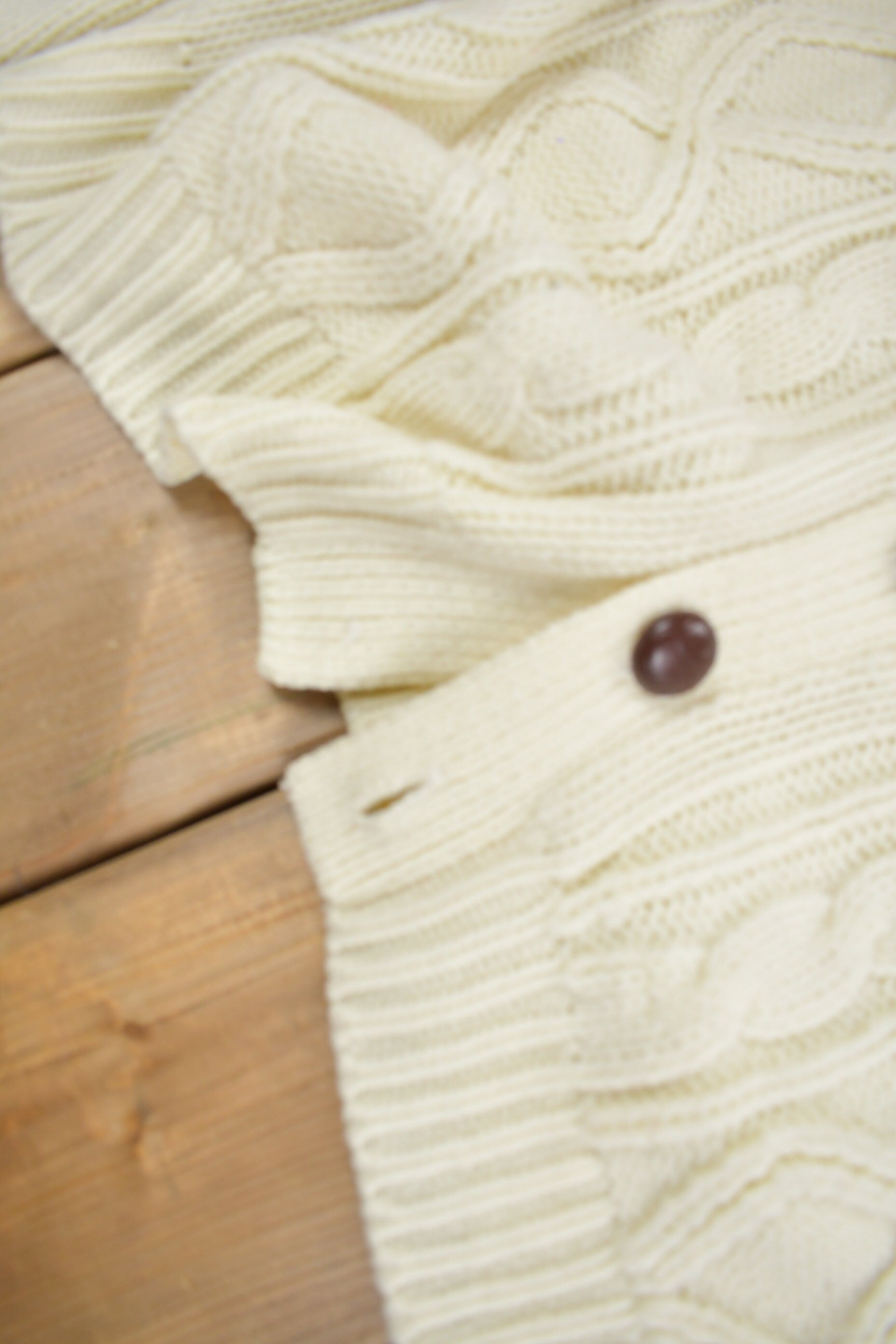 Vintage 1970s 3D Cable Knit Cardigan Sweater