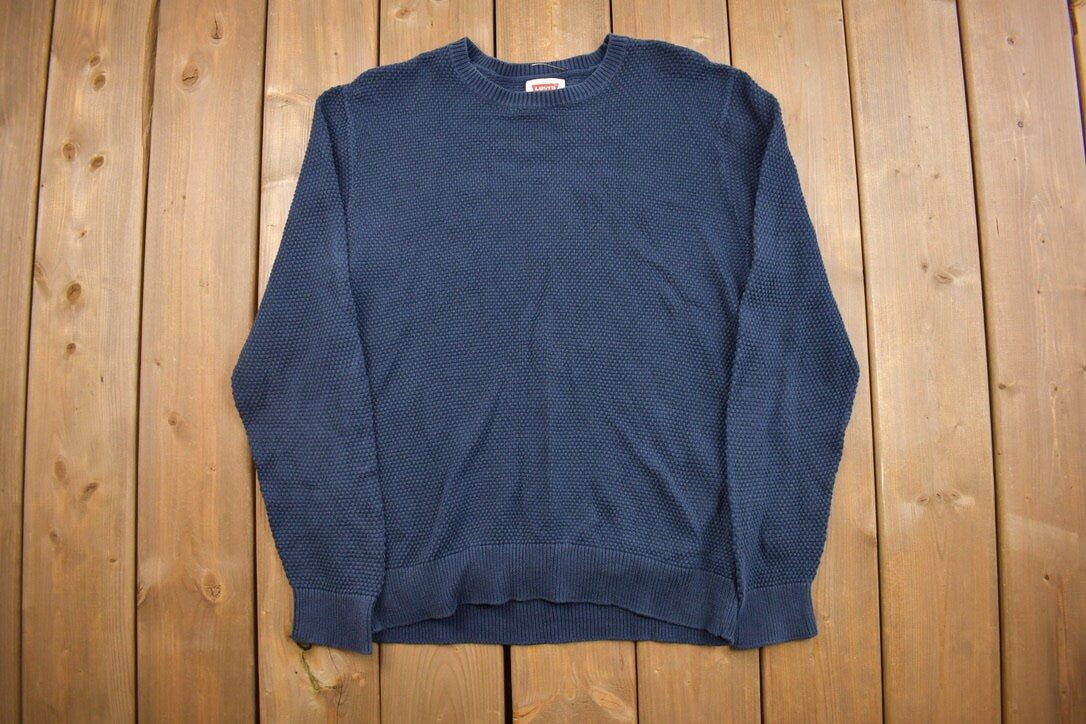 Vintage 1990s Levis Waffle Knitted Crewneck Sweater / Vintage 90s Crewneck / Sweatshirt / Blank / Solid / 90s