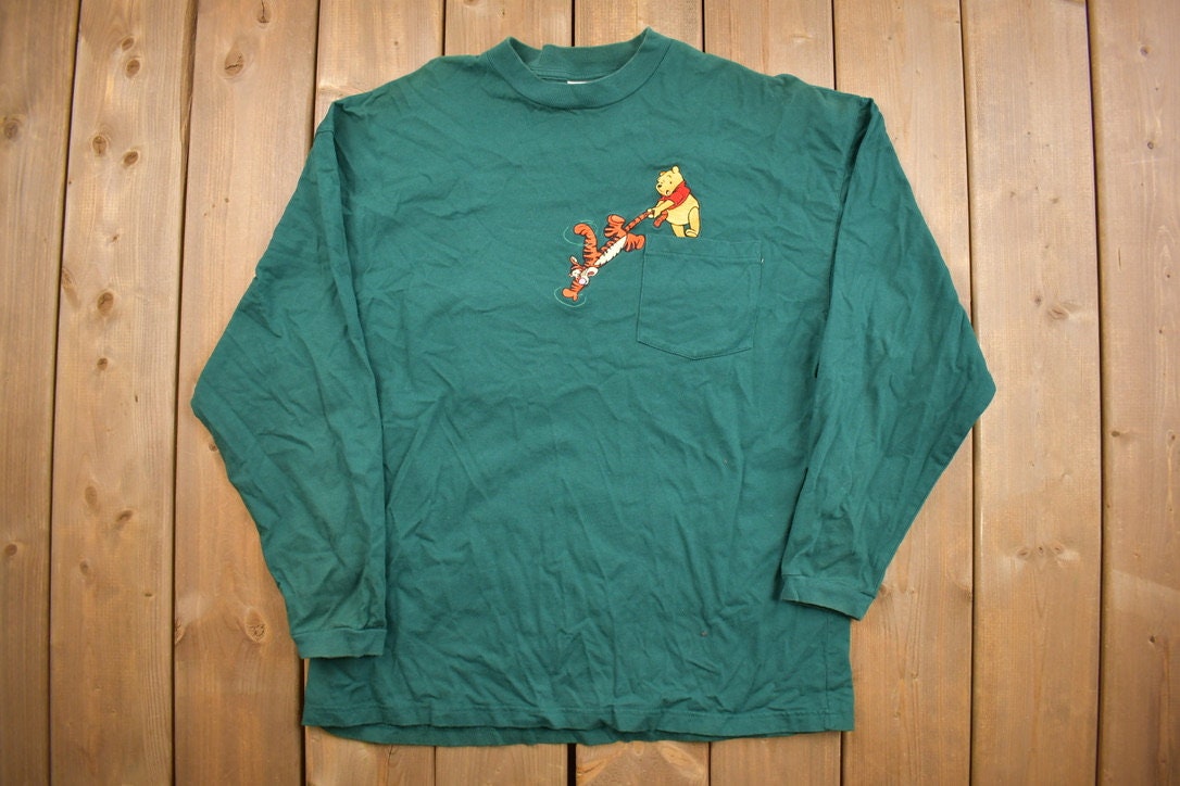 Vintage 1990s Winnie the Pooh Tigger Long Sleeve Shirt / 90s Crewneck / Essential / Streetwear / 90s / Green / 90s Disney